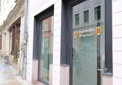 Eingang zum Bürgerbüro in der Burgstraße