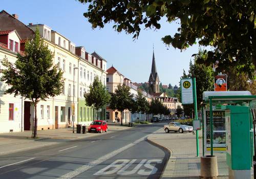 Haltestelle an der Schützestraße im Triebischtal